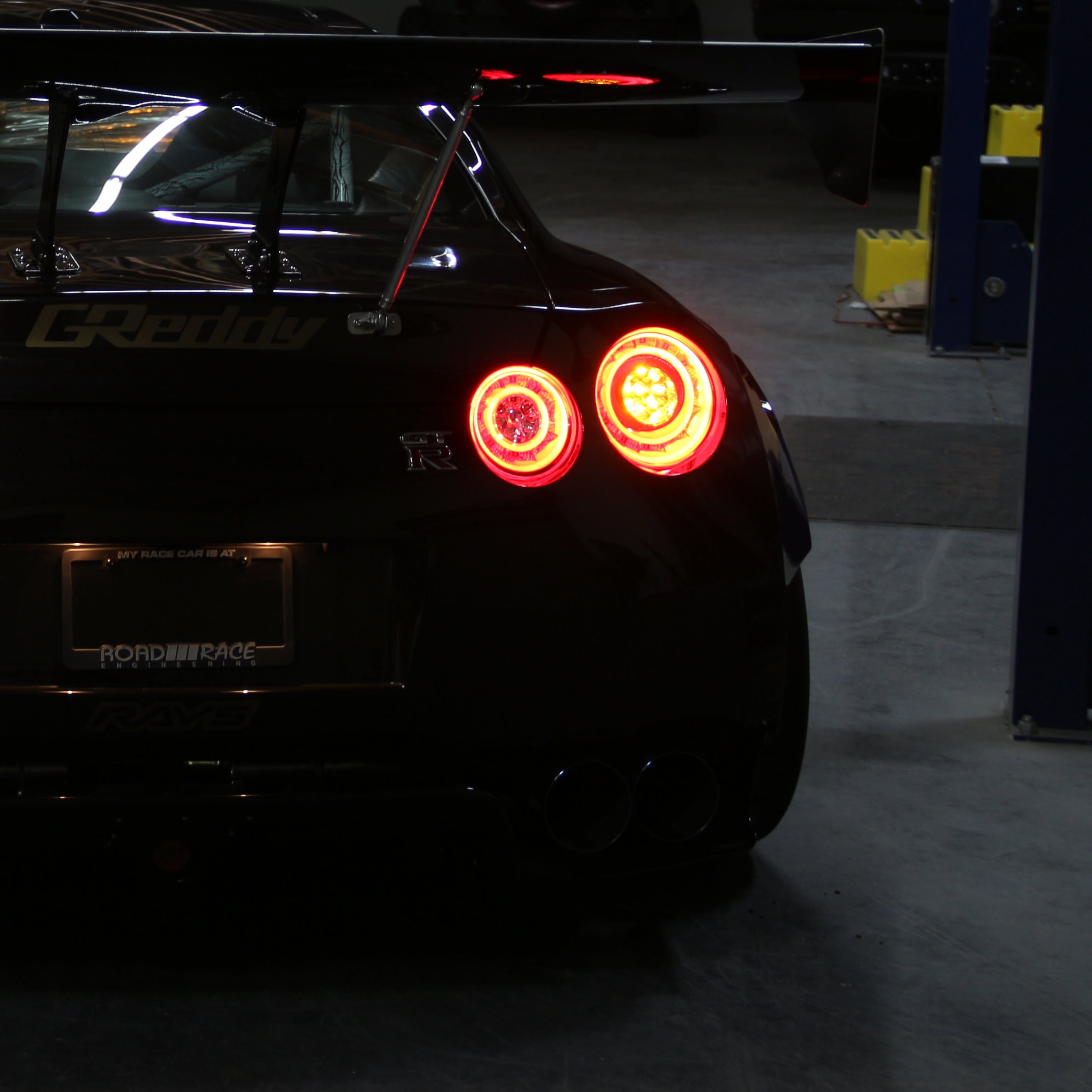 Nissan GTR 09-15 LED Tail Lights - Red Clear – Spyder Auto