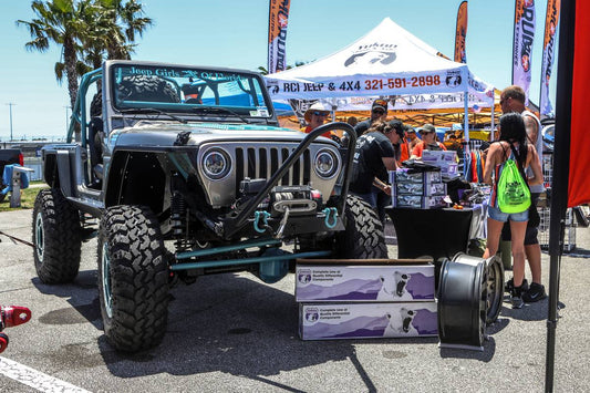 2019 JEEP BEACH 24