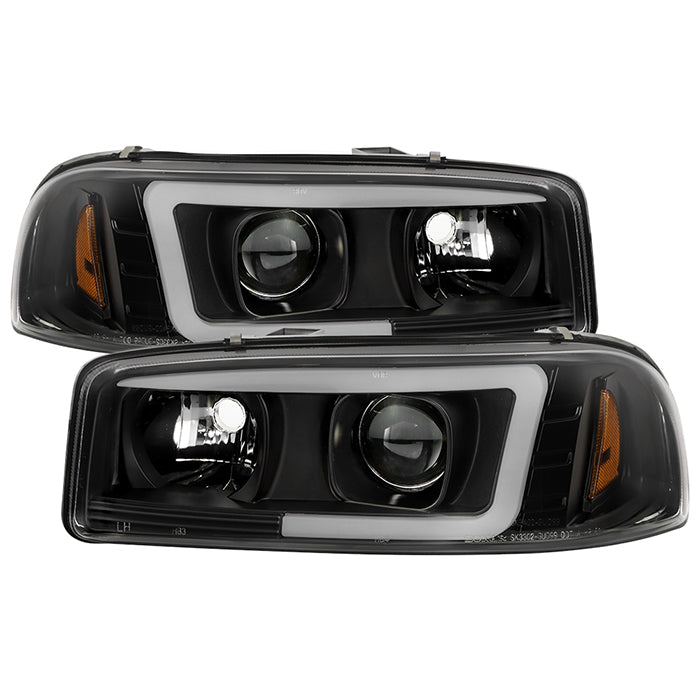 ( Spyder Signature ) GMC Sierra 1500/2500/3500 99-06 / GMC Sierra Denali 02-07 / GMC Yukon 00-06 / GMC Yukon Denali 01-06 Version 2 Projector Headlights - Light Bar DRL - Black