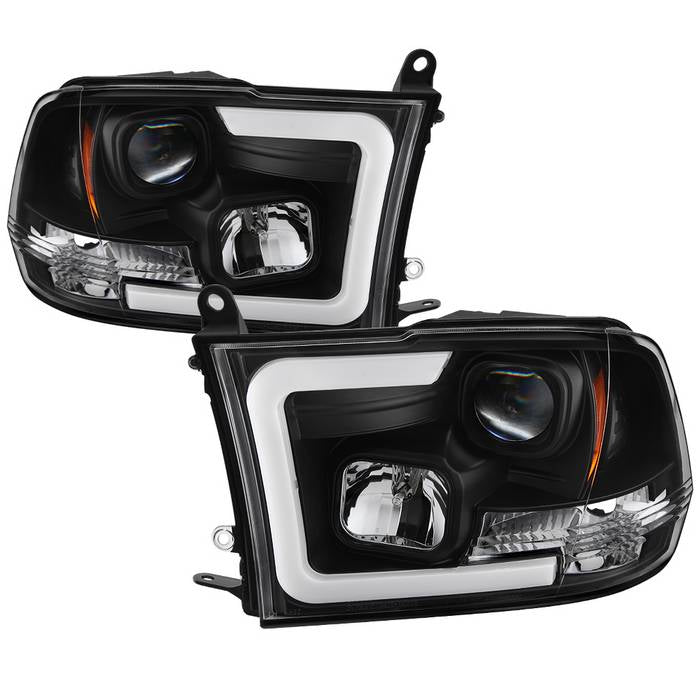 ( Spyder Signature ) Dodge Ram 1500 09-18 / Ram 2500/3500 10-19 Version 2 Projector Headlights - Halogen Model Only ( Not Compatible With Factory Projector And LED DRL ) - Light Bar DRL - Low Beam-H7(Included) ; High Beam-H1(Included) ; Signal-3157A(Not I